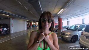 Original 1280 px/ 720 px