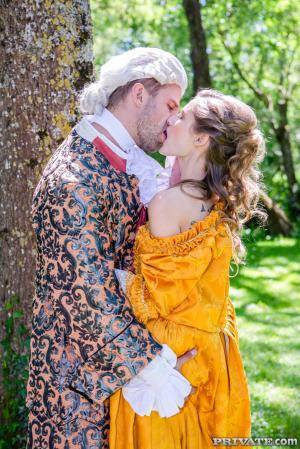 Original 1067 px/ 1600 px