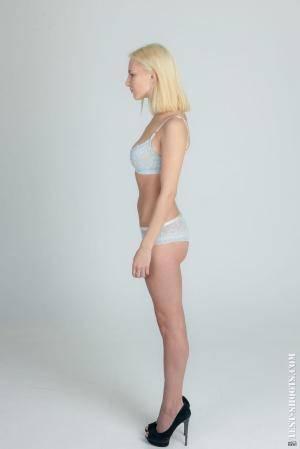 Original 854 px/ 1280 px