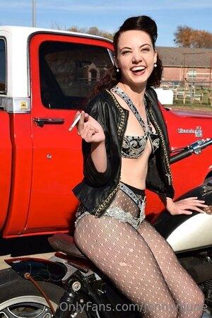 Original 640 px/ 960 px