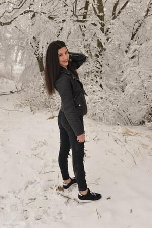 Original 2002 px/ 3000 px