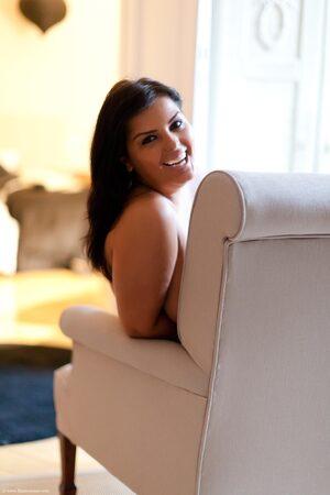 #SimonScans Jasmine Black Series 5