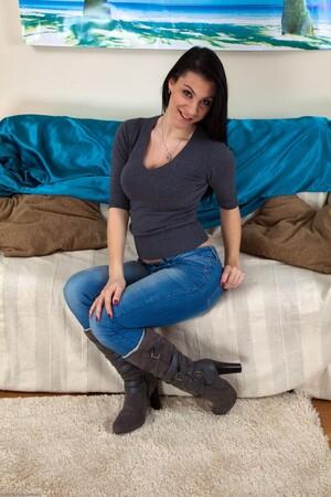 Original 682 px/ 1024 px