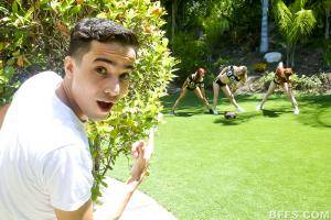 Original 900 px/ 600 px