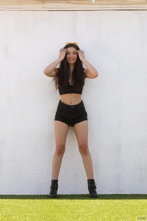 Original 1280 px/ 1920 px