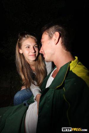 Original 1067 px/ 1600 px