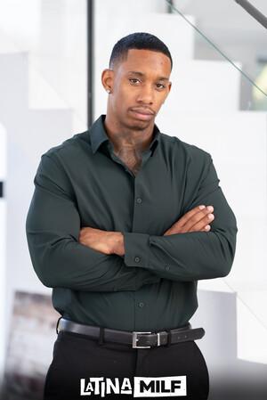 Original 2565 px/ 3840 px