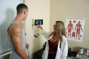 Original 900 px/ 600 px