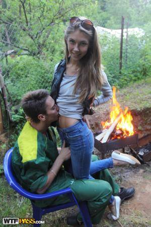 Original 1067 px/ 1600 px