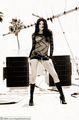 Original 661 px/ 1008 px