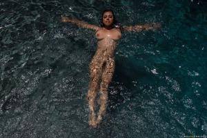 Original 2492 px/ 1663 px