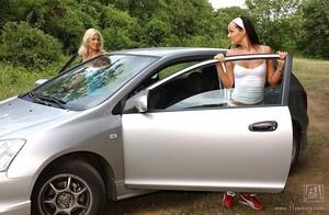 Original 968 px/ 631 px