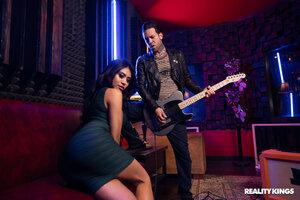 Original 3000 px/ 2000 px