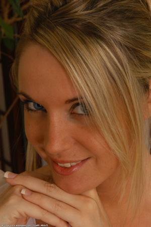 Original 680 px/ 1024 px