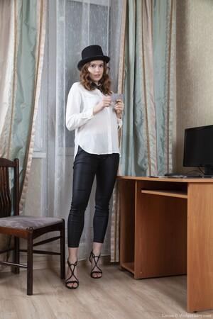 Original 2000 px/ 3000 px