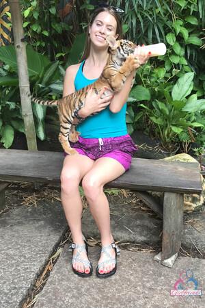 Original 2000 px/ 3000 px