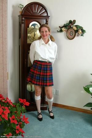 Original 682 px/ 1024 px