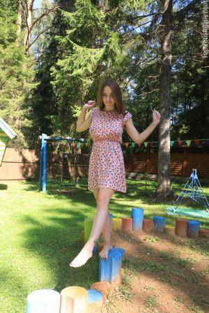 Original 2000 px/ 3000 px