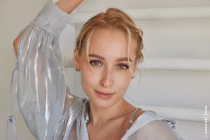 Original 8011 px/ 5343 px