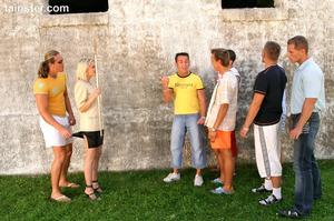 Original 2048 px/ 1360 px