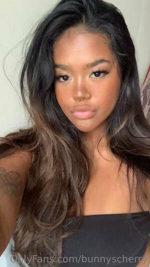 Original 828 px/ 1472 px