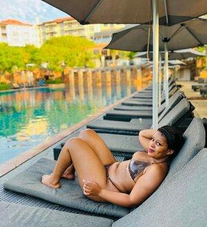 Original 1080 px/ 1185 px