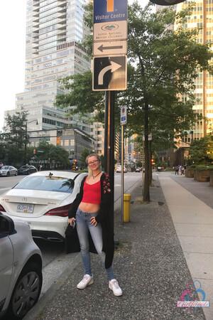 Original 2000 px/ 3000 px