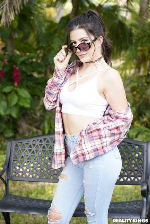 Original 1663 px/ 2493 px