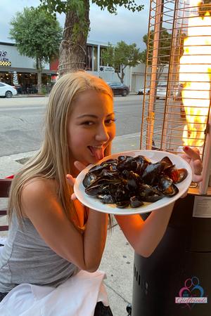 Original 2000 px/ 3000 px