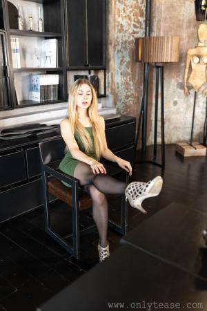 Original 3744 px/ 5616 px