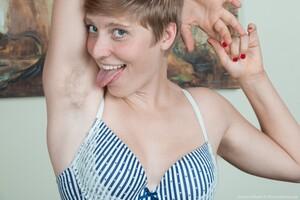 Original 3000 px/ 2002 px