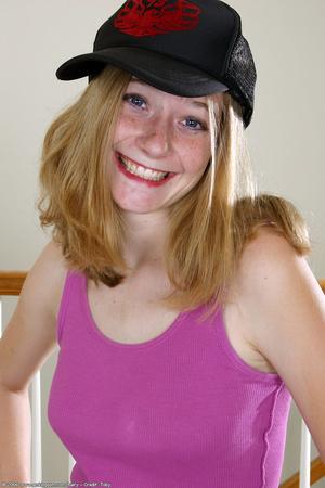 Original 682 px/ 1024 px