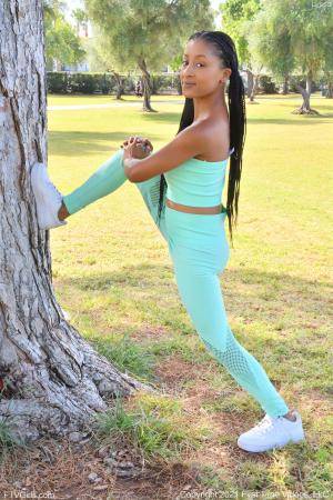 Original 3280 px/ 4928 px