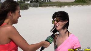 Original 1800 px/ 1013 px