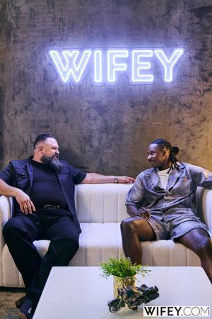 Original 2000 px/ 2998 px