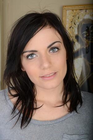 Original 682 px/ 1024 px