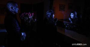 Original 4096 px/ 2160 px