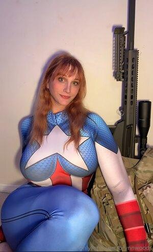 Original 2496 px/ 4096 px