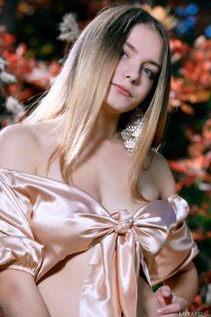 Original 3360 px/ 5040 px