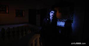 Original 4096 px/ 2160 px