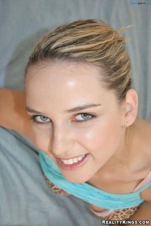 Original 854 px/ 1280 px