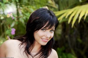 Original 1600 px/ 1064 px