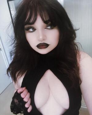 Original 1080 px/ 1350 px