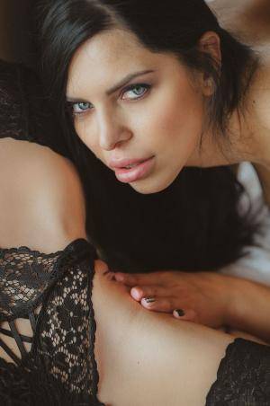 Original 849 px/ 1280 px