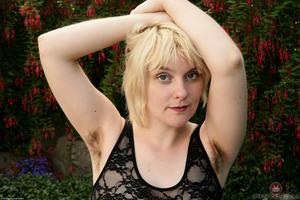 Original 3000 px/ 2000 px