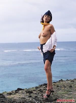 Original 835 px/ 1134 px