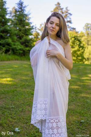 Original 2883 px/ 4324 px