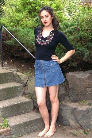 Original 683 px/ 1024 px