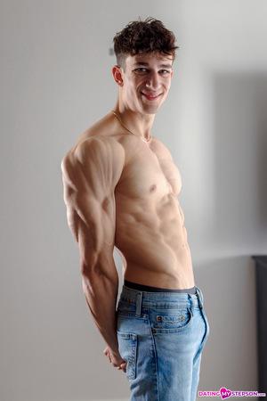 Original 5464 px/ 8192 px