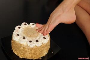 Original 1600 px/ 1065 px